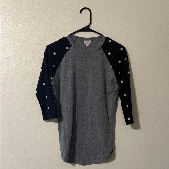 LuLaRoe Gray Top with Black and Cream Polka Dot Sleeves - Picture 1 of 3